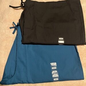 New Authentic Scrubs CHEROKEE WORKWEAR size 2XL